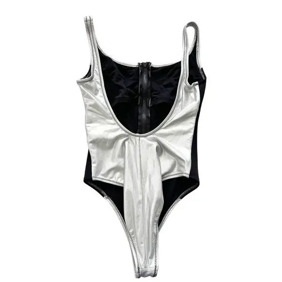 Body Glove Juniors' The 91 Time After Time Iconic One-Piece Swimsuit Size M - Picture 3 of 6